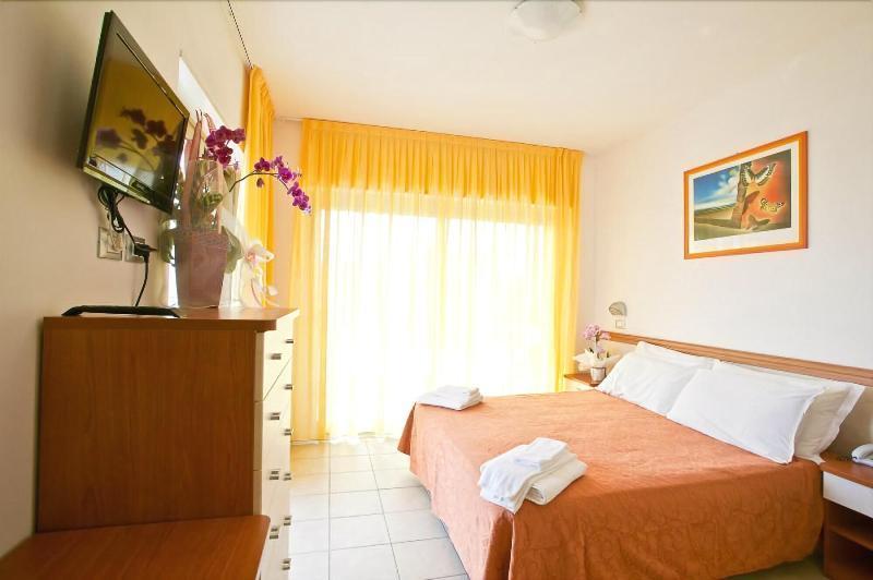 Adria Club 3* Cesenatico